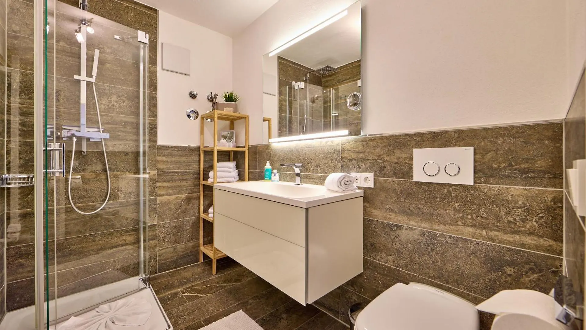 Platzhirsch Apartment Garmisch-Partenkirchen